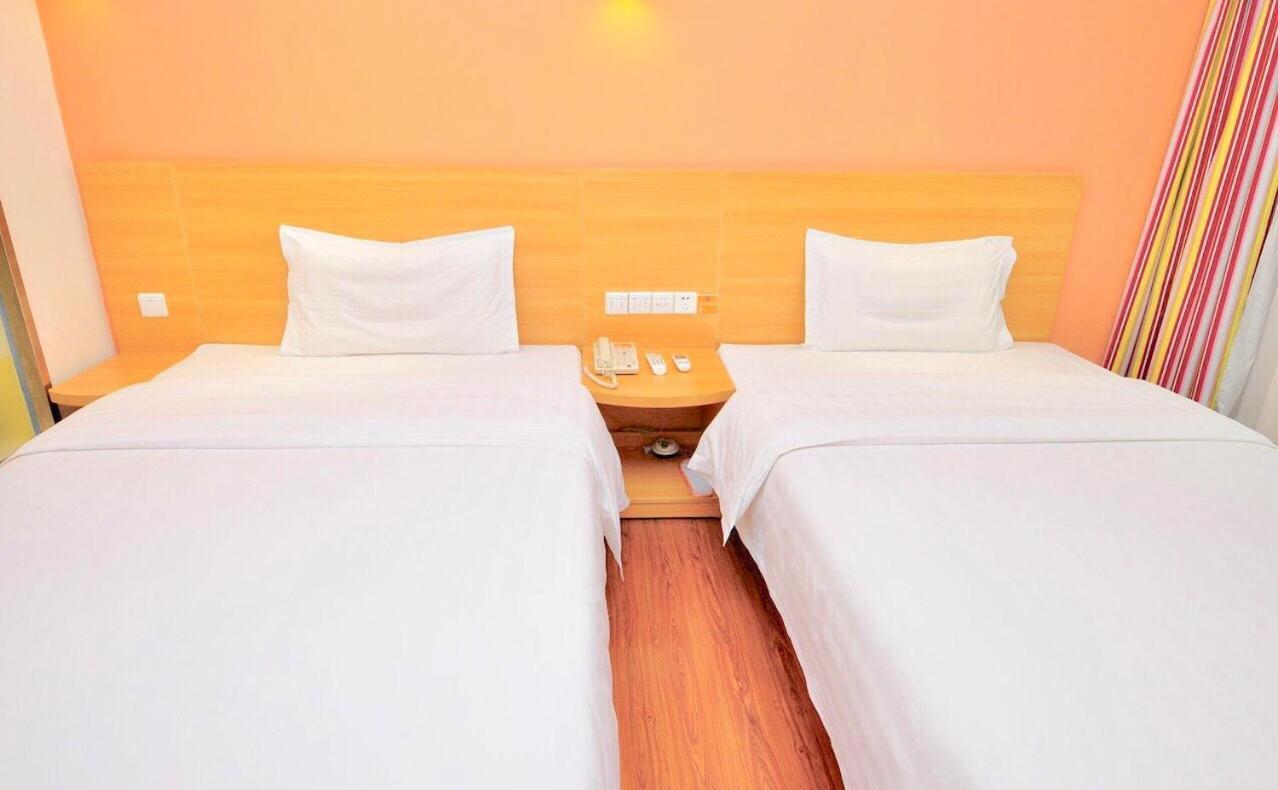 7Days Inn Guangzhou Tianhe Yantang Yue Ken Road Buitenkant foto